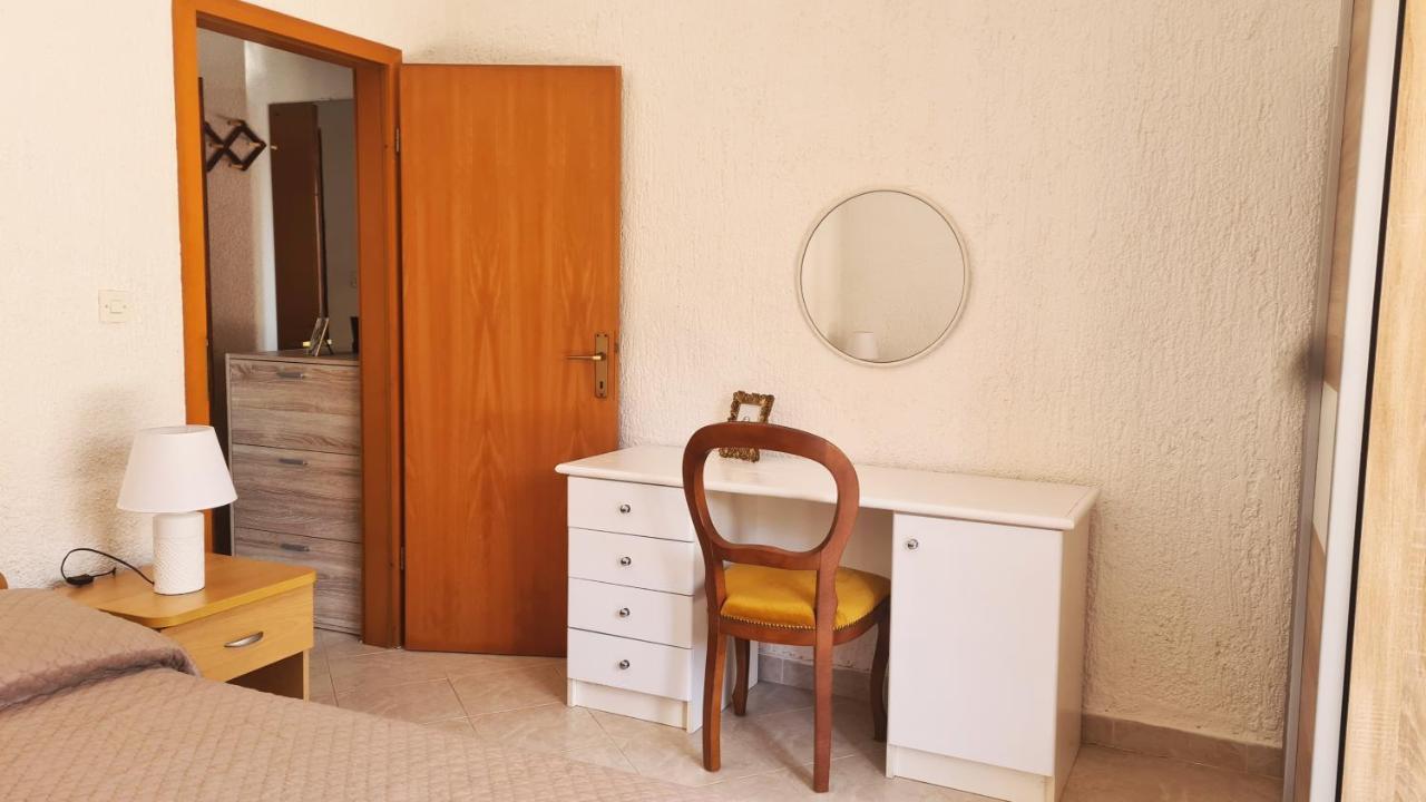 Apartman Kos Rosini ภายนอก รูปภาพ