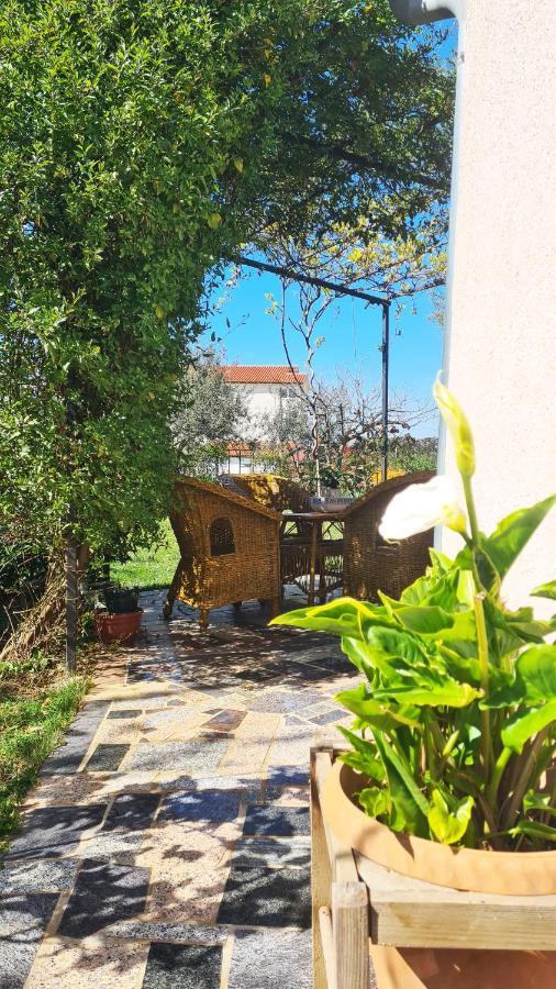 Apartman Kos Rosini ภายนอก รูปภาพ